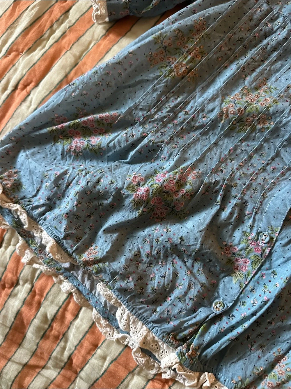 Christy Dawn Farm to Closet blouse - Picture 4 of 6